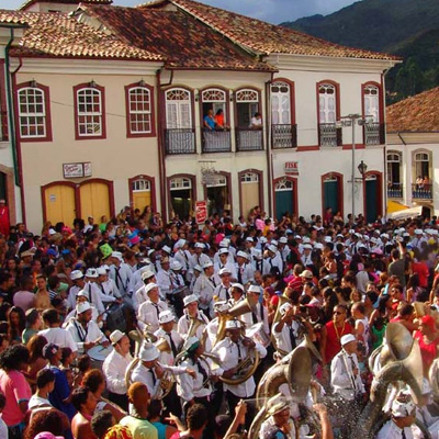 Viagem barata no Carnaval - A folia em Ouro Preto e Paraty